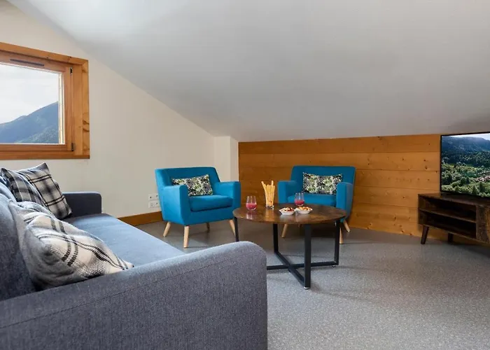 La Snaille Des Planards שאמוני